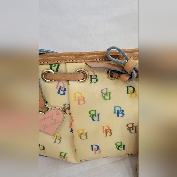 Vintage Dooney and Bourke Classic Purse & Wallet Set - Picture 3 of 13